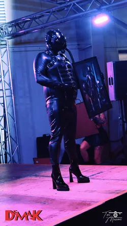 DMASK_Stage_043.jpg